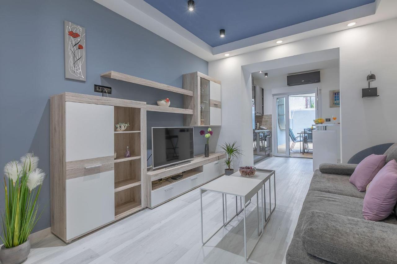 Arena Blue Dream - Modern Apartment With Terrace Pula Ngoại thất bức ảnh