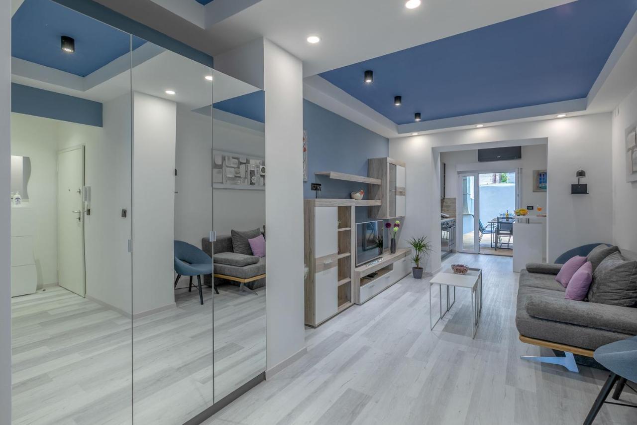 Arena Blue Dream - Modern Apartment With Terrace Pula Ngoại thất bức ảnh