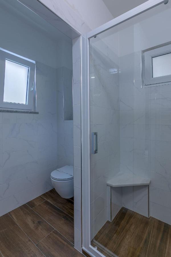 Arena Blue Dream - Modern Apartment With Terrace Pula Ngoại thất bức ảnh